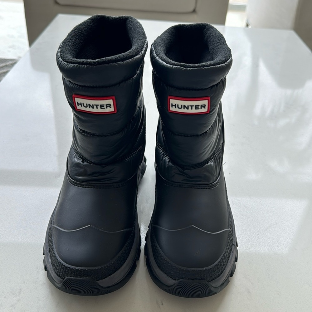 Hunter boots black size US 6